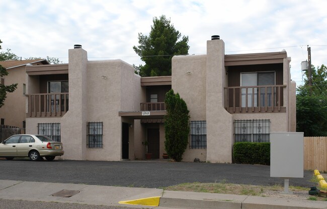 10808 Towner Ave NE in Albuquerque, NM - Building Photo - Building Photo