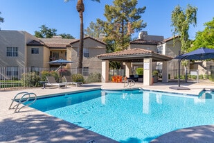 The Palms in Phoenix, AZ - Building Photo