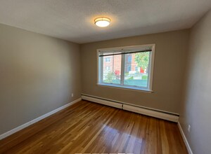 44 Evergreen St, Unit 24 in Boston, MA - Building Photo - Building Photo