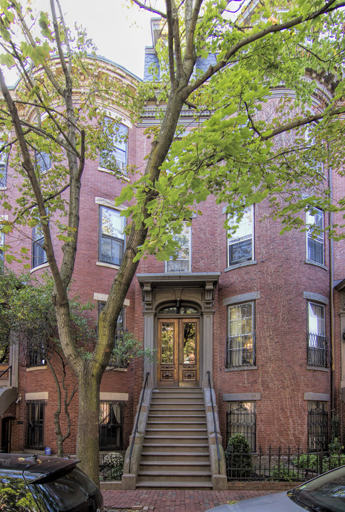 112 Pembroke St in Boston, MA - Foto de edificio