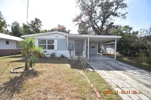 3101 E Ellicott St in Tampa, FL - Building Photo