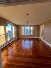 61 Park St, Unit 61 Park St Unit 3 in Lynn, MA - Building Photo - Building Photo