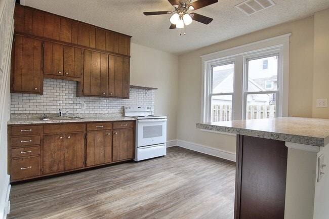 658 S Reading Ave in Boyertown, PA - Building Photo - Building Photo