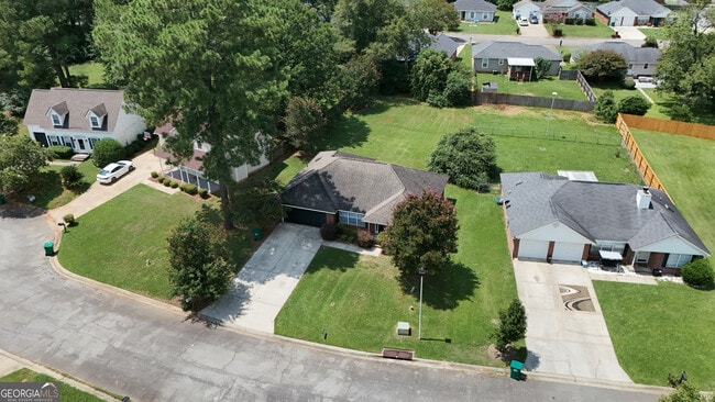 property at 2806 Stonewater Dr