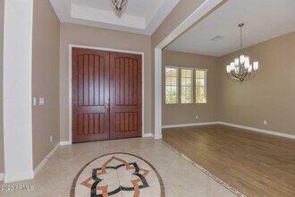 7592 W Crystal Rd in Glendale, AZ - Building Photo - Building Photo