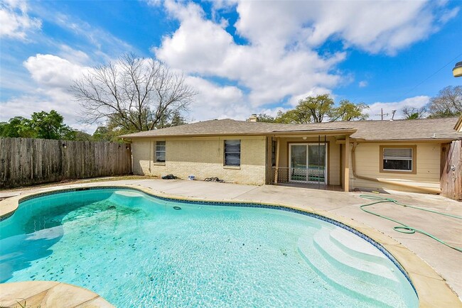 16326 Cypress Bend Dr in Cypress, TX - Building Photo - Building Photo
