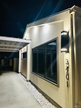 3401 N L St, Unit A in McAllen, TX - Foto de edificio - Building Photo