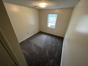 15370 Greenway Rd in Meadowview, VA - Building Photo - Building Photo