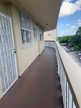 1475 NE 125th Terrace in North Miami, FL - Building Photo - Building Photo