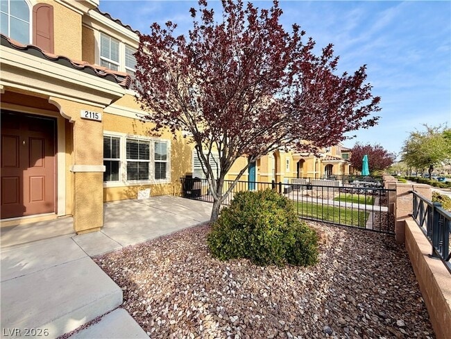 2115 Via Firenze, Unit A302 in Henderson, NV - Building Photo - Building Photo