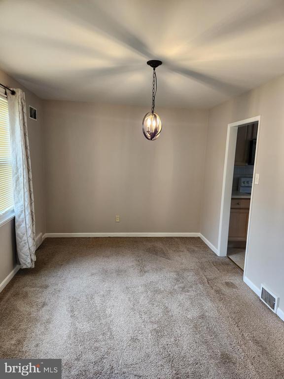 property at 113 Fairfax Blvd