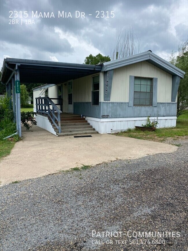 property at 2315 Mama-Mia Dr
