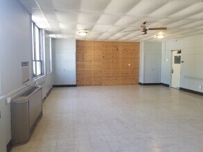 345 6th St in La Salle, IL - Building Photo - Building Photo