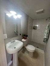 2019 Beaver Ln in San Antonio, TX - Building Photo - Building Photo