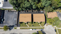 Williamsburg Apartments in Rockford, IL - Building Photo - Building Photo