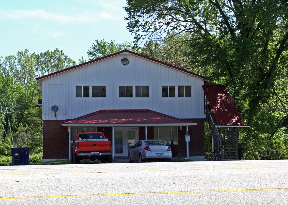 809 Seaton Ave in Greenup, KY - Building Photo