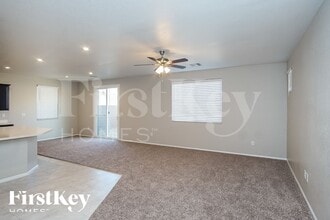 4515 Cradle Cliff St in North Las Vegas, NV - Building Photo - Building Photo