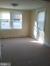 8 Potts Ave in Norristown, PA - Building Photo - Building Photo