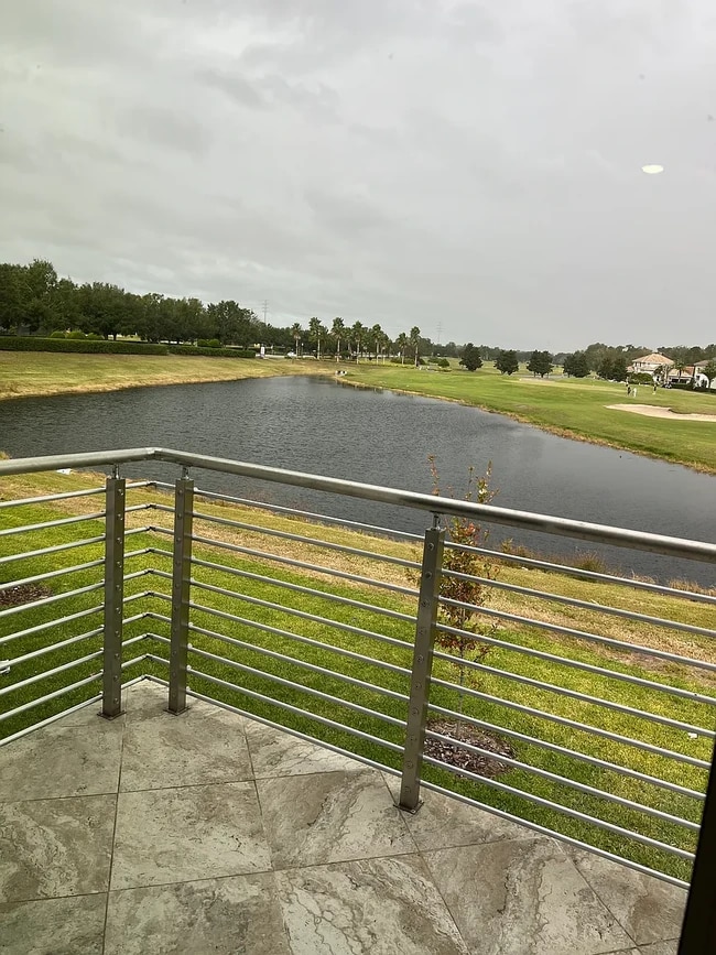 property at 2033 Greenbriar Ter