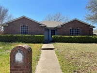 5500 Whisper Glen Dr