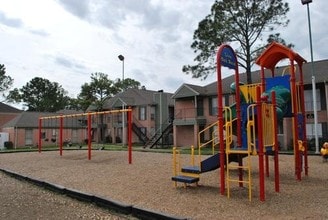 Live Oak Bend in Houston, TX - Building Photo - Building Photo
