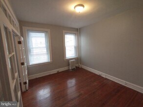 307 Dolphin St in Baltimore, MD - Building Photo - Building Photo