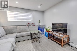 12726 Horwood Crescent in Windsor, ON - Building Photo - Building Photo