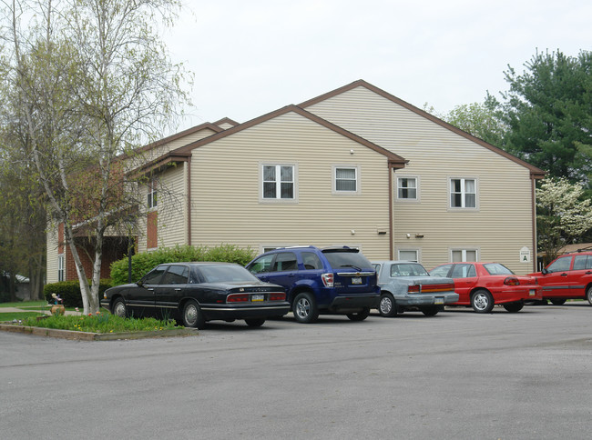 Merreyvale Apartments in Beech Creek, PA - Building Photo - Building Photo