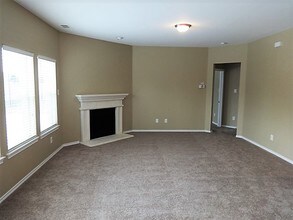 5112 Parkplace Dr in Argyle, TX - Building Photo - Building Photo