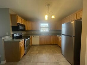 7457 Harvest Village Ct in Navarre, FL - Building Photo - Building Photo