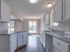 4545 Cedargreen Cove in Memphis, TN - Foto de edificio - Building Photo