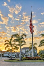 The Carlton of Fort Myers in Ft. Myers, FL - Building Photo - Building Photo