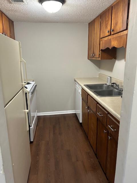 2010 Emmett Dr in Tifton, GA - Building Photo - Building Photo