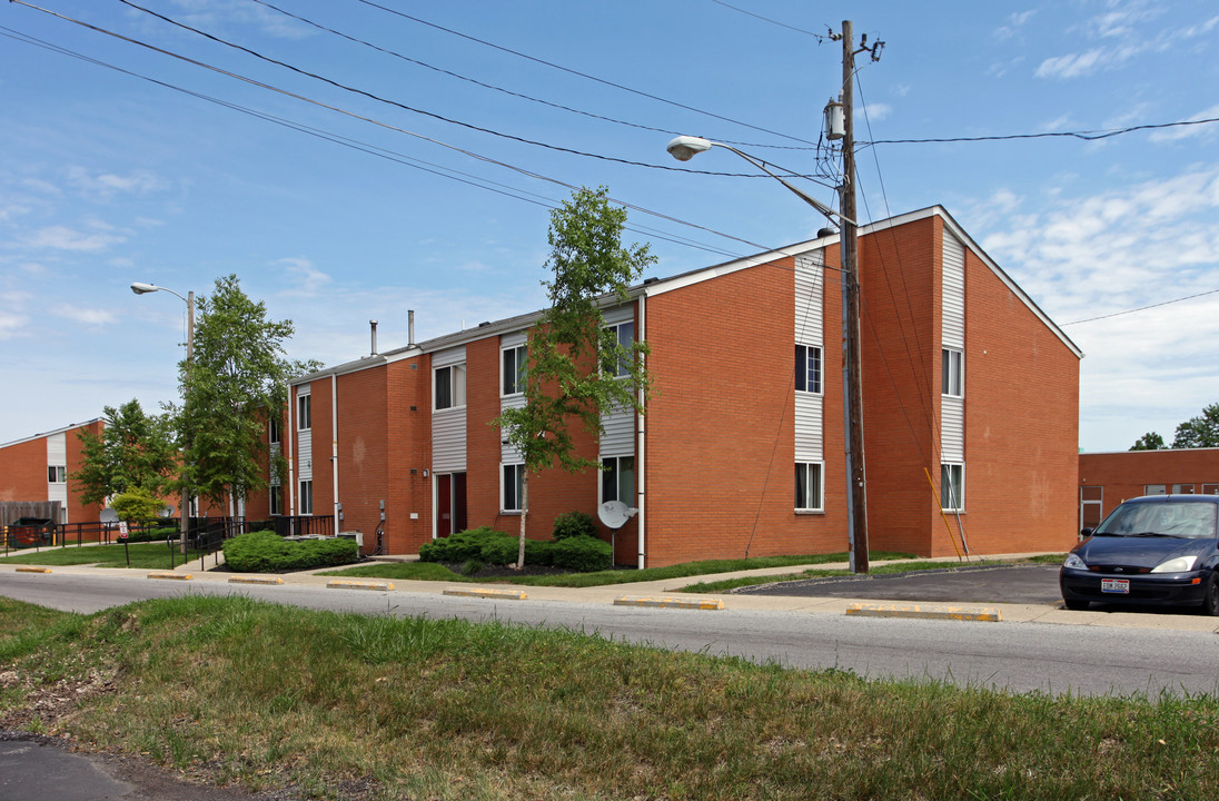 Capital Park Apartments in Columbus, OH - Building Photo