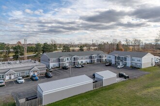 Canal Walk Apartments in Tonawanda, NY - Building Photo - Building Photo