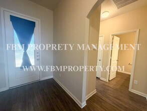 5412 Persimmon Dr in Denton, TX - Building Photo - Building Photo