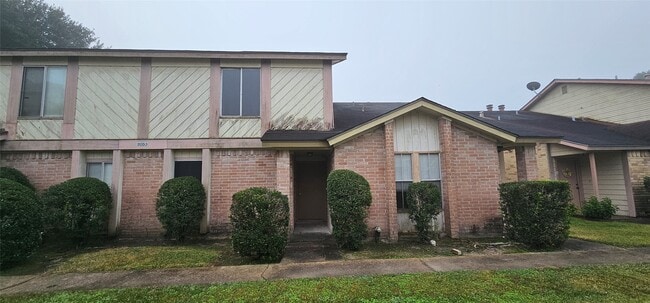 property at 2053 Country Village Blvd