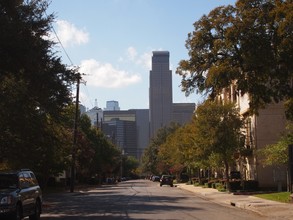 Bryan Place Apartments in Dallas, TX - Building Photo - Building Photo