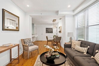 1445 N St NW, Unit 205 in Washington, DC - Building Photo - Building Photo