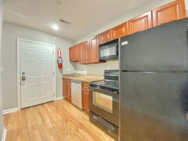 1411 N 15th St, Unit #1A in Philadelphia, PA - Building Photo - Building Photo