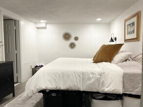 390 Riverway in Boston, MA - Building Photo - Building Photo