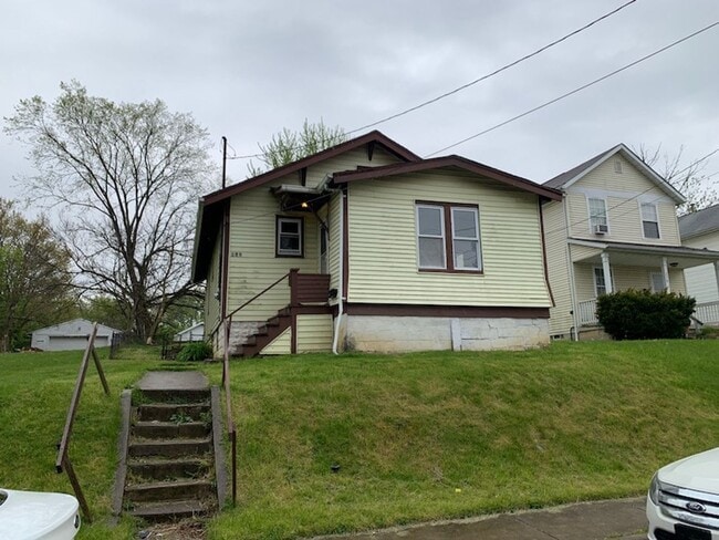 property at 262 Superior St