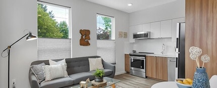 Bridger Commons in Portland, OR - Building Photo - Building Photo