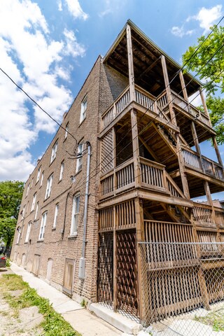 1141 S Francisco Ave-Unit -3R in Chicago, IL - Building Photo - Building Photo