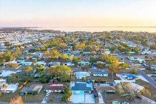 2408 Colgate Ave in Bradenton, FL - Building Photo