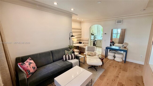 property at 736 13th St