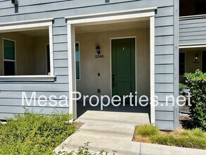 1046 Newberry Ln in Claremont, CA - Building Photo - Building Photo