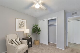 4646 Nolensville Pk in Nashville, TN - Building Photo - Building Photo