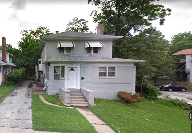property at 412 N College Ave