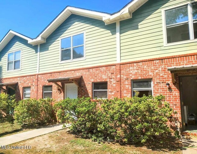 233 Milray Ln, Unit 1202-RENO